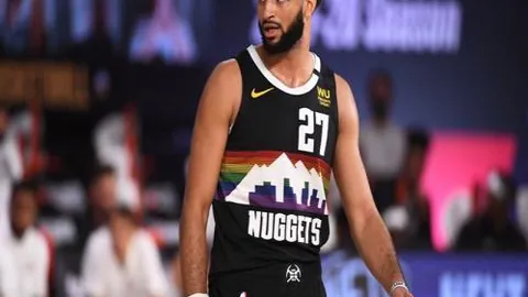 塔奇纳迪呼吁孔蒂执掌尤文帅印，皮耶罗与基耶利尼联手任正副主席